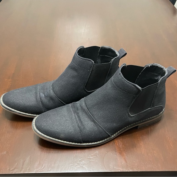 Perry Ellis Chelsea Boots - Picture 2 of 6